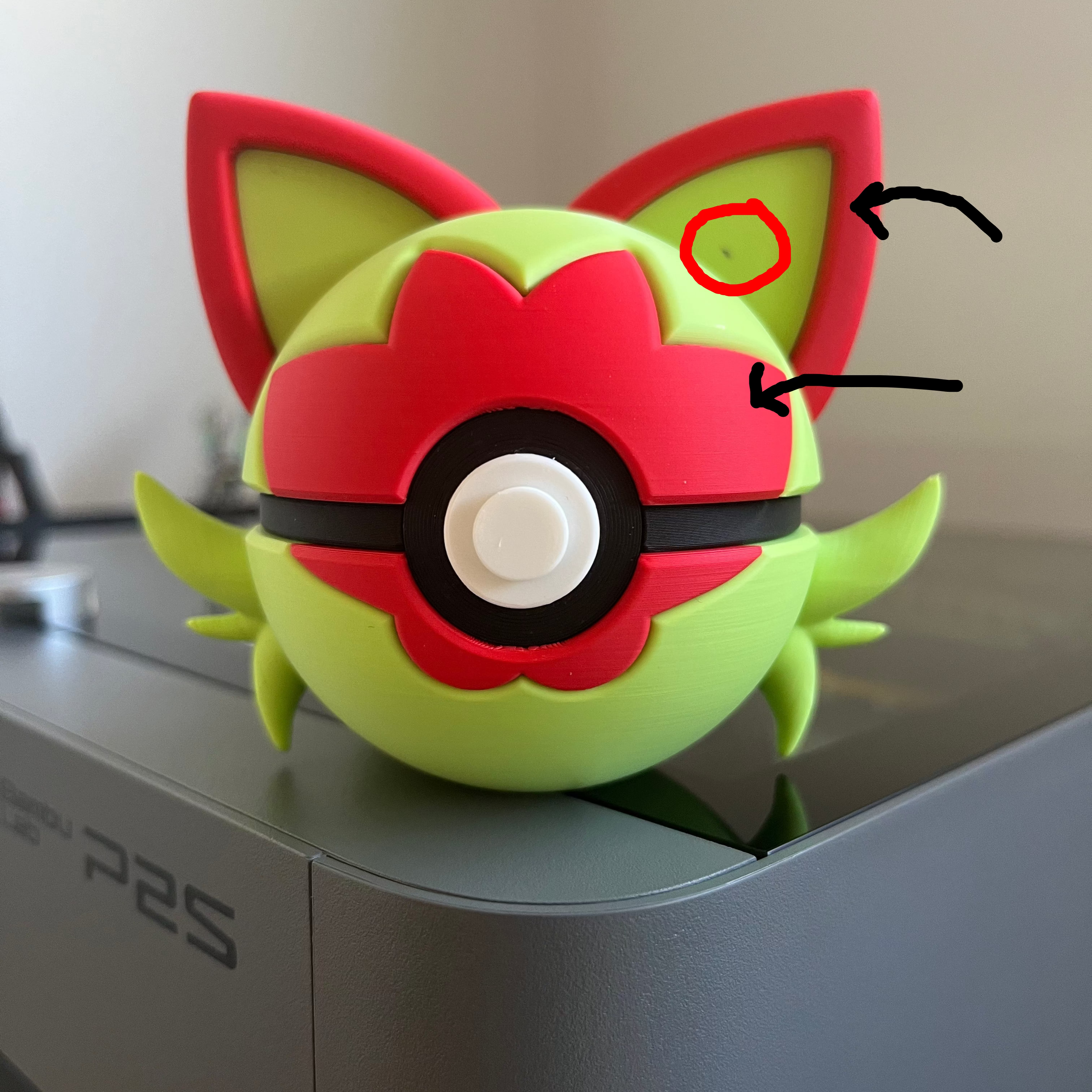 Sprigatito Monster Ball - Misprint - Incorrect Colour