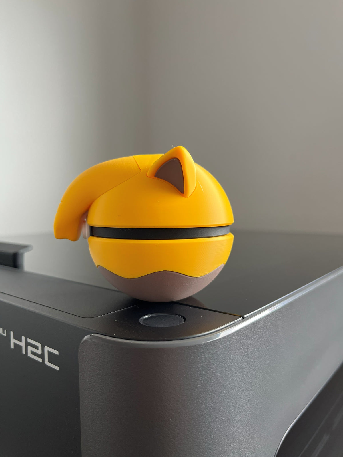 Drowzee Monster Ball, left side
