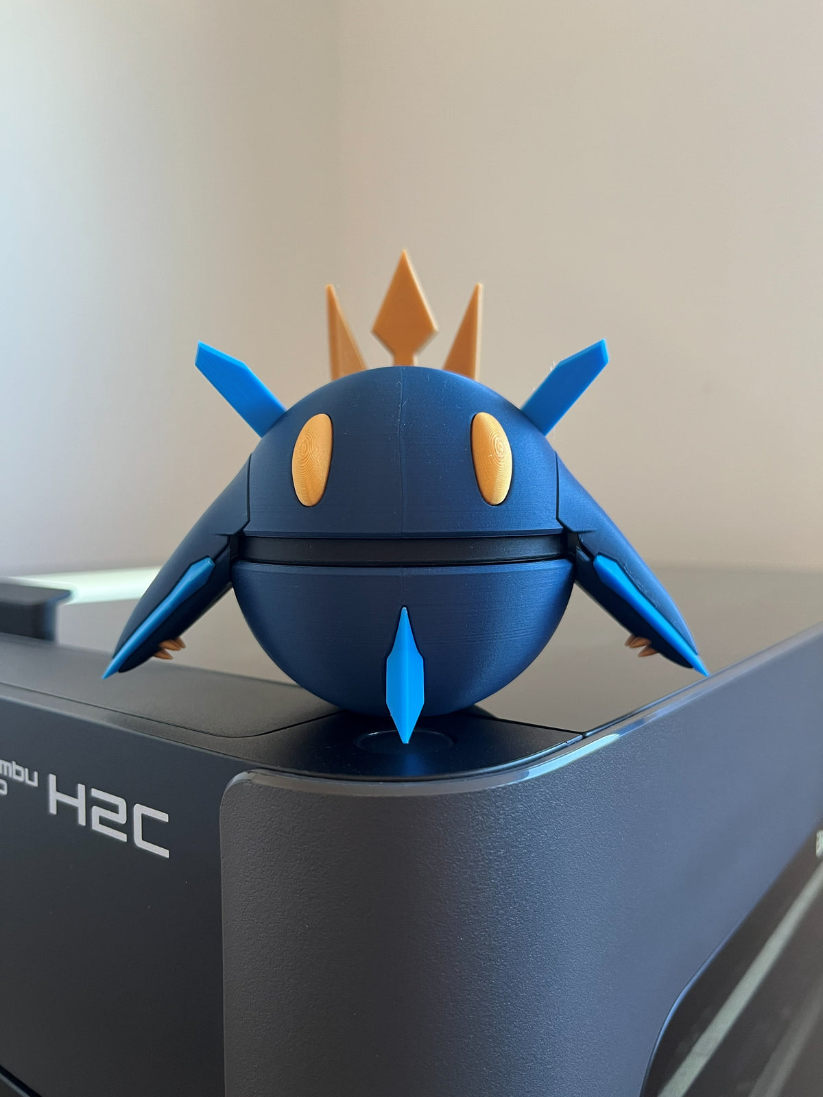 Empoleon Monster Ball, back view
