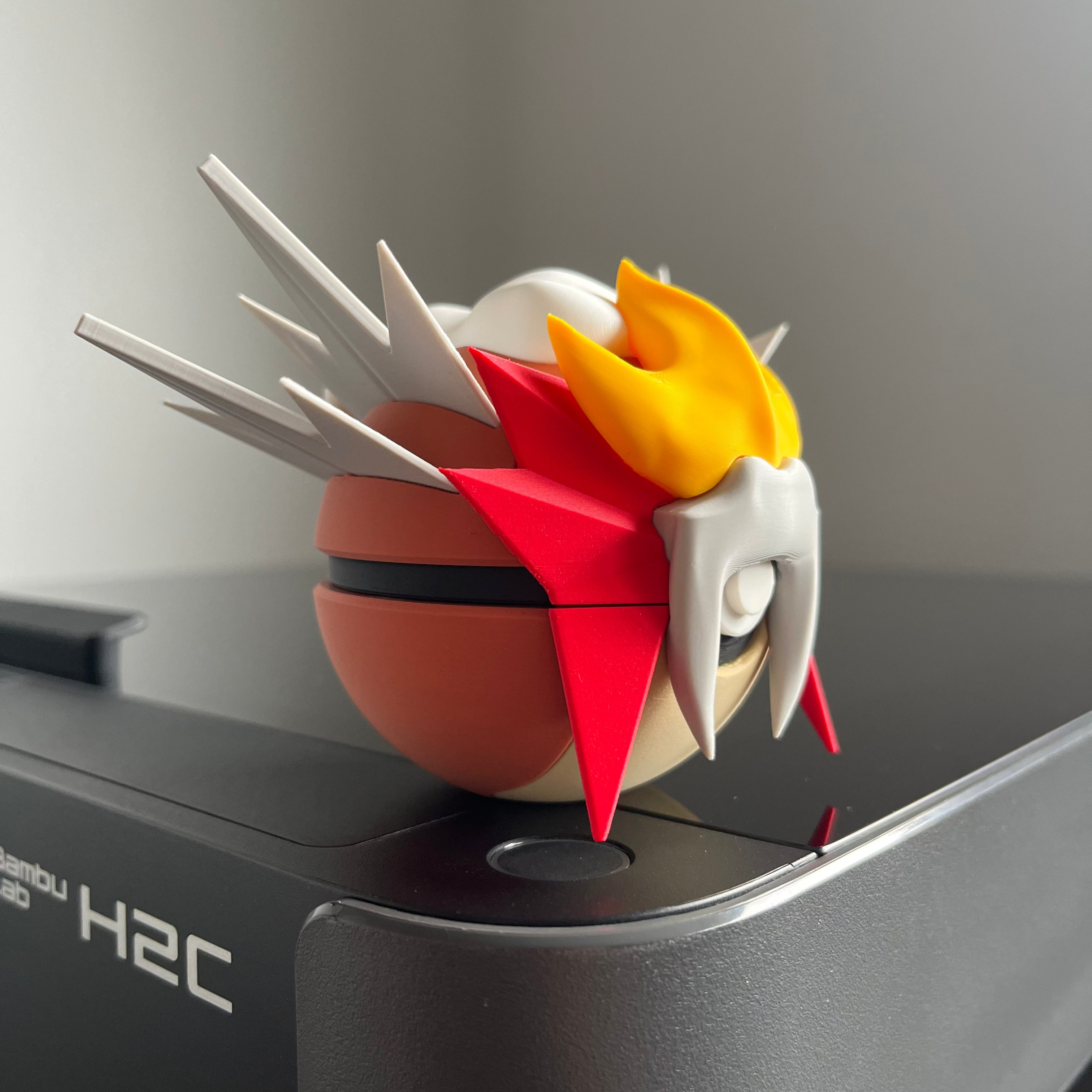 Entei Monster Ball, side profile