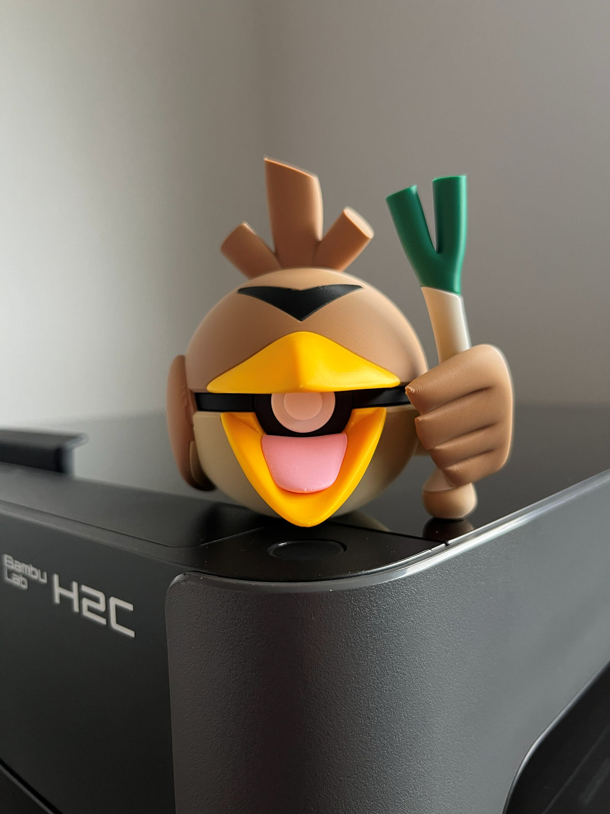 Farfetch'd Monster Ball, front view