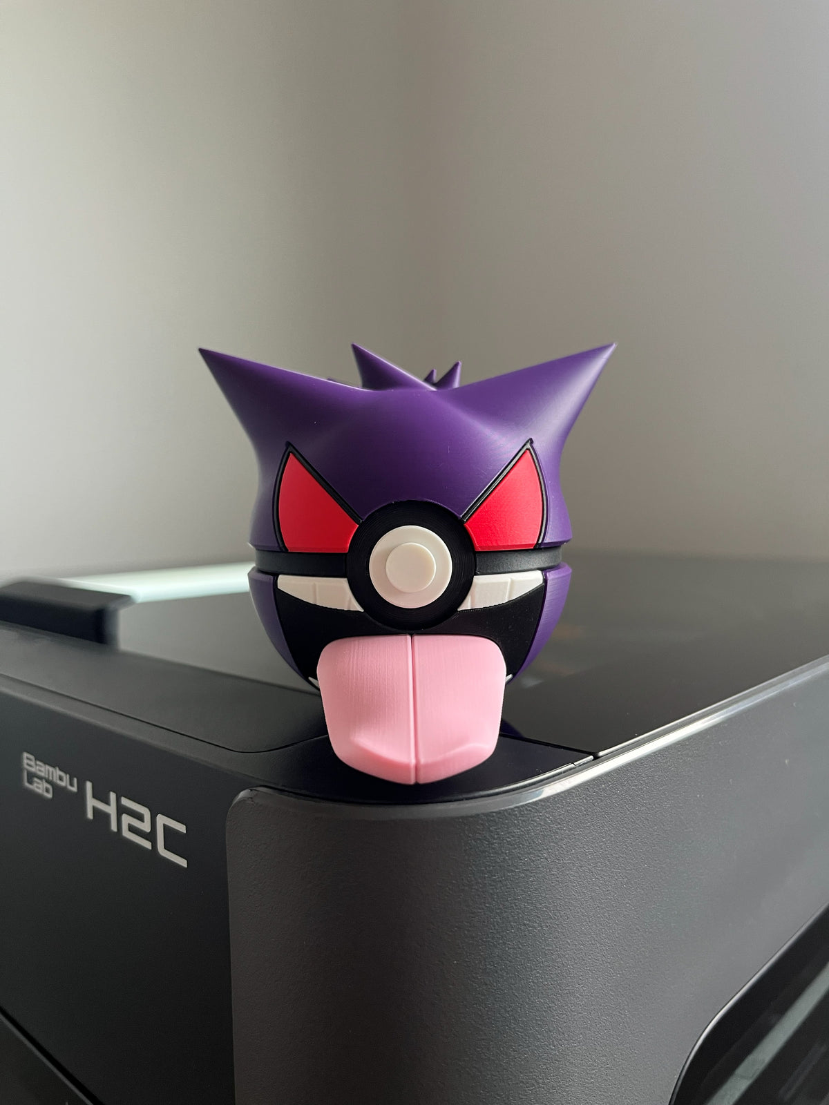 Gengar Monster Ball, front view