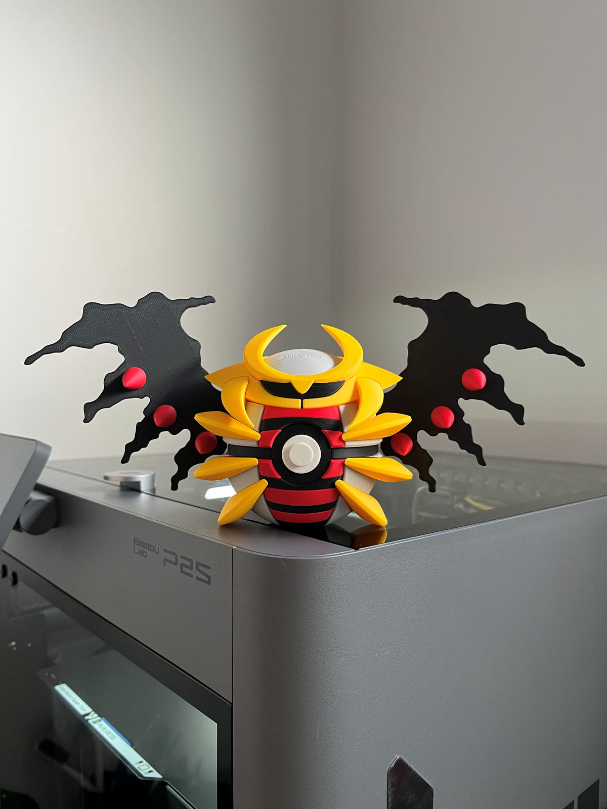 Giratina Monster Ball, front view