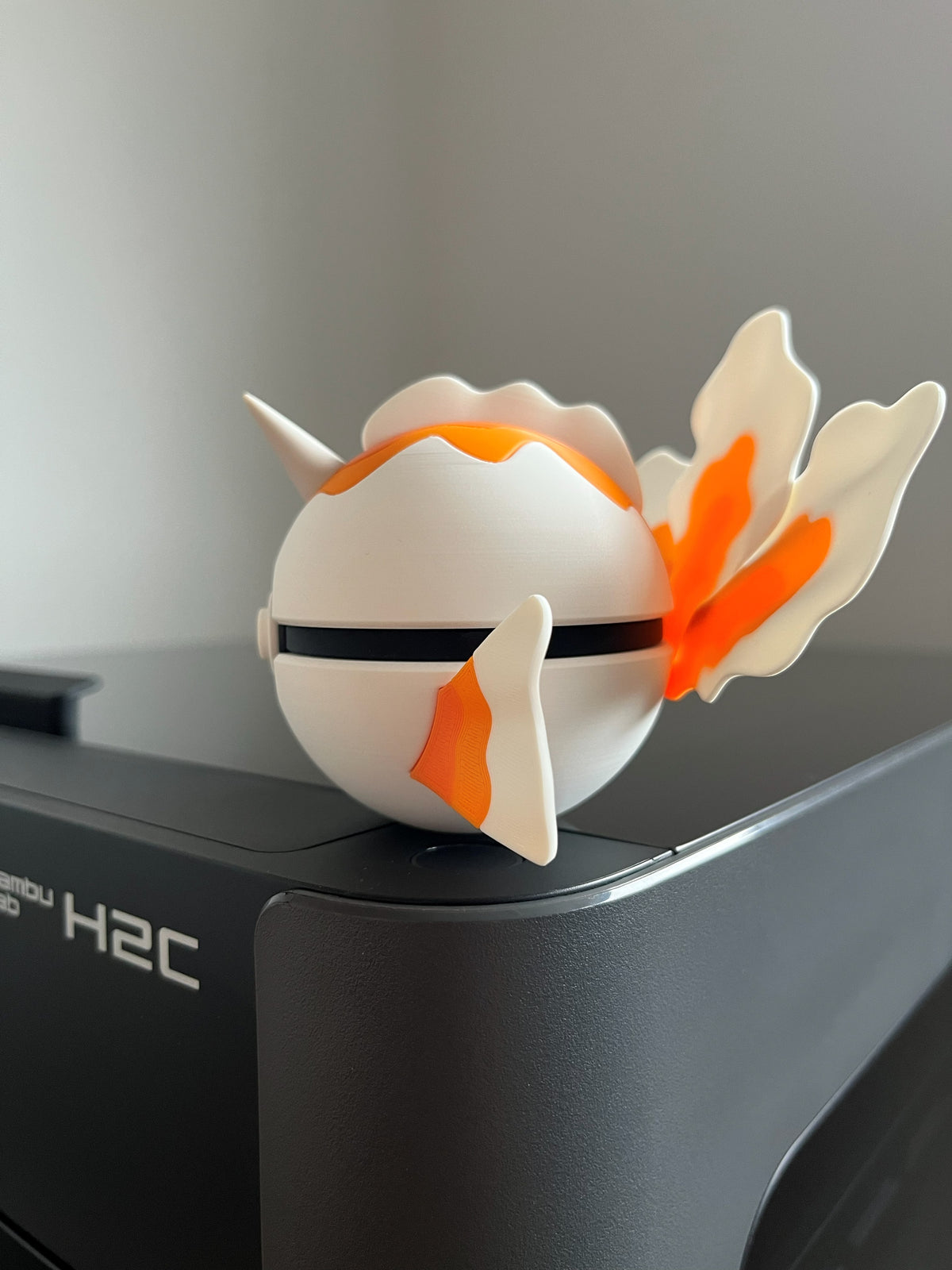 Goldeen Monster Ball, left side
