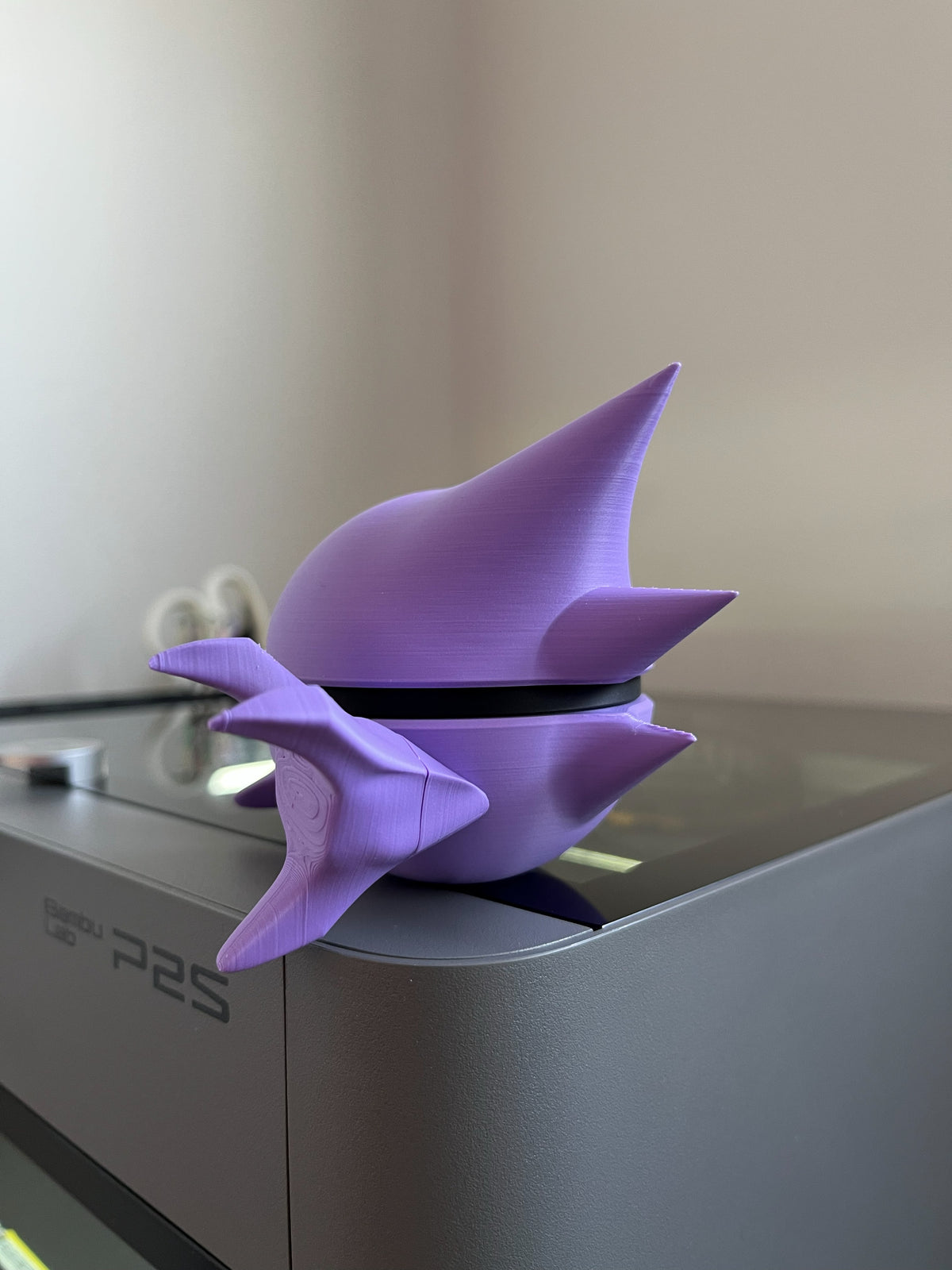 Haunter Monster Ball, left side