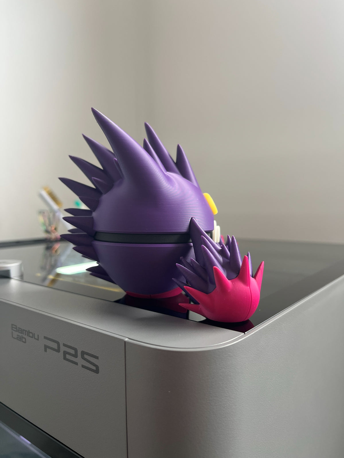 Mega Gengar Monster Ball, right side