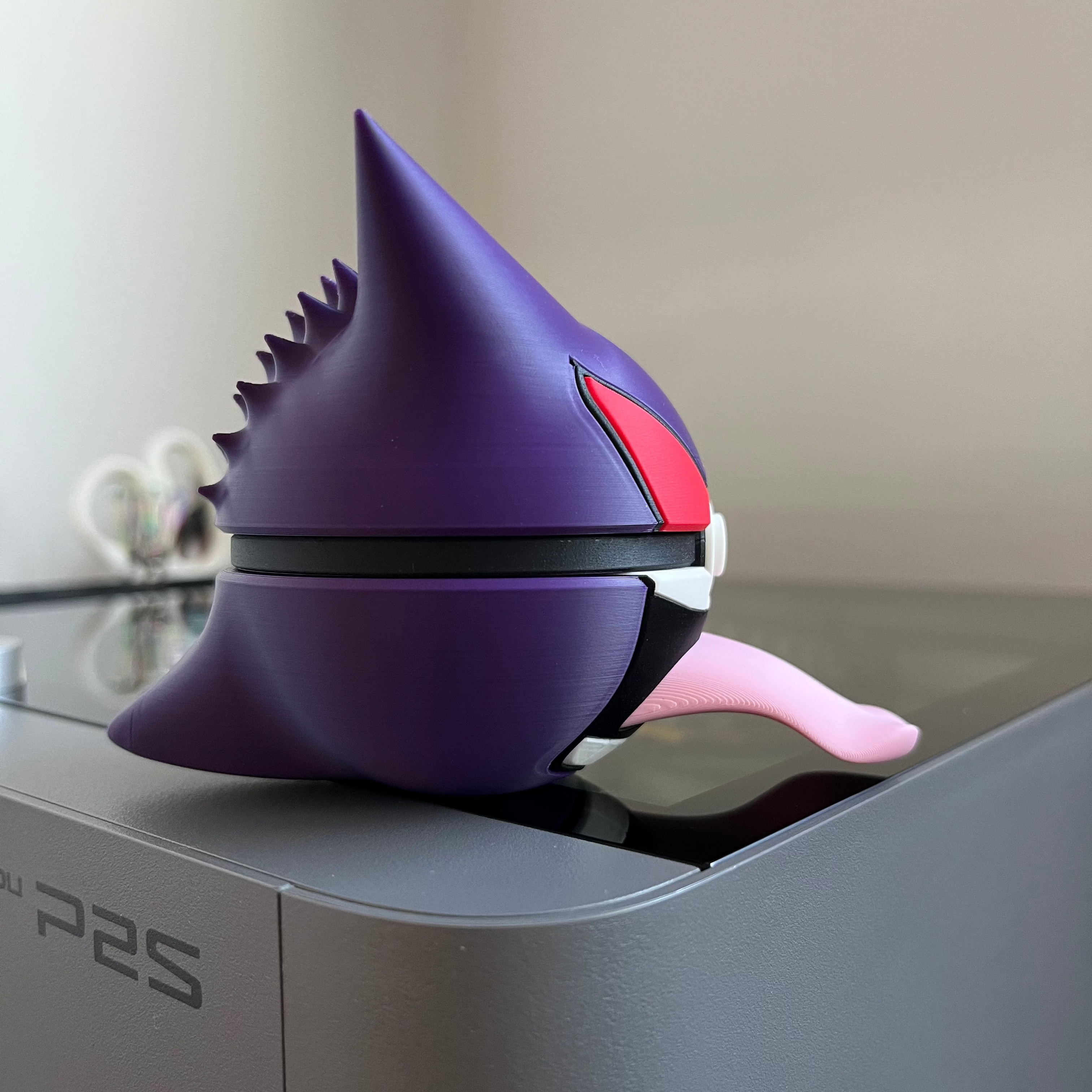 Gengar Monster Ball