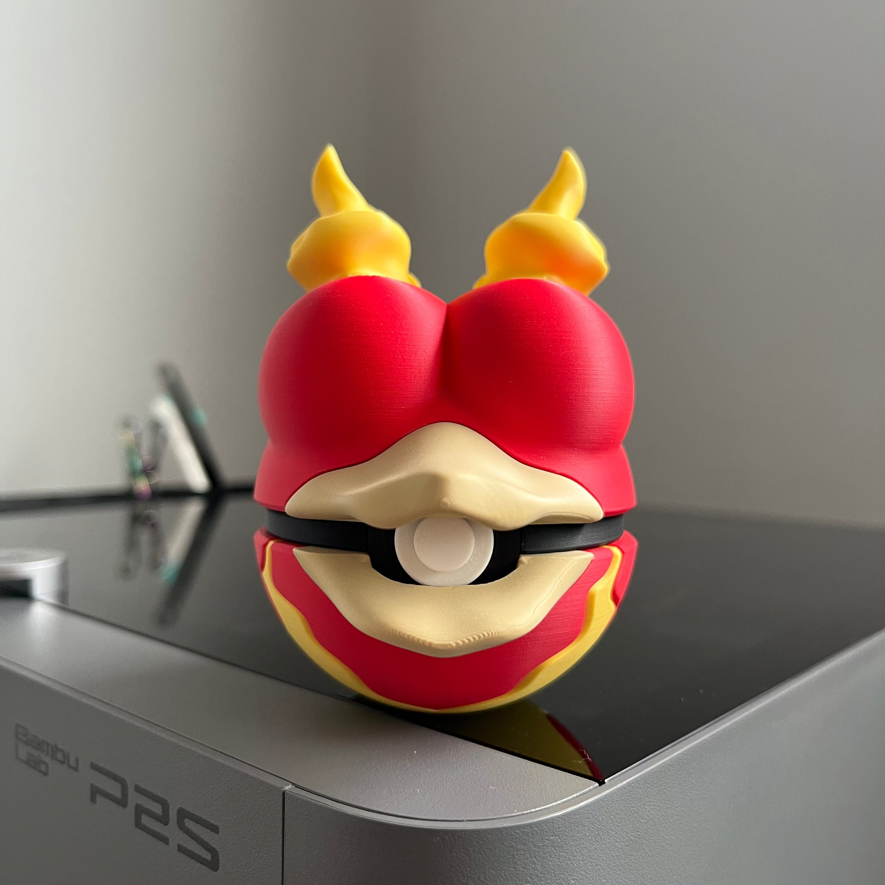 Magmar Monster Ball