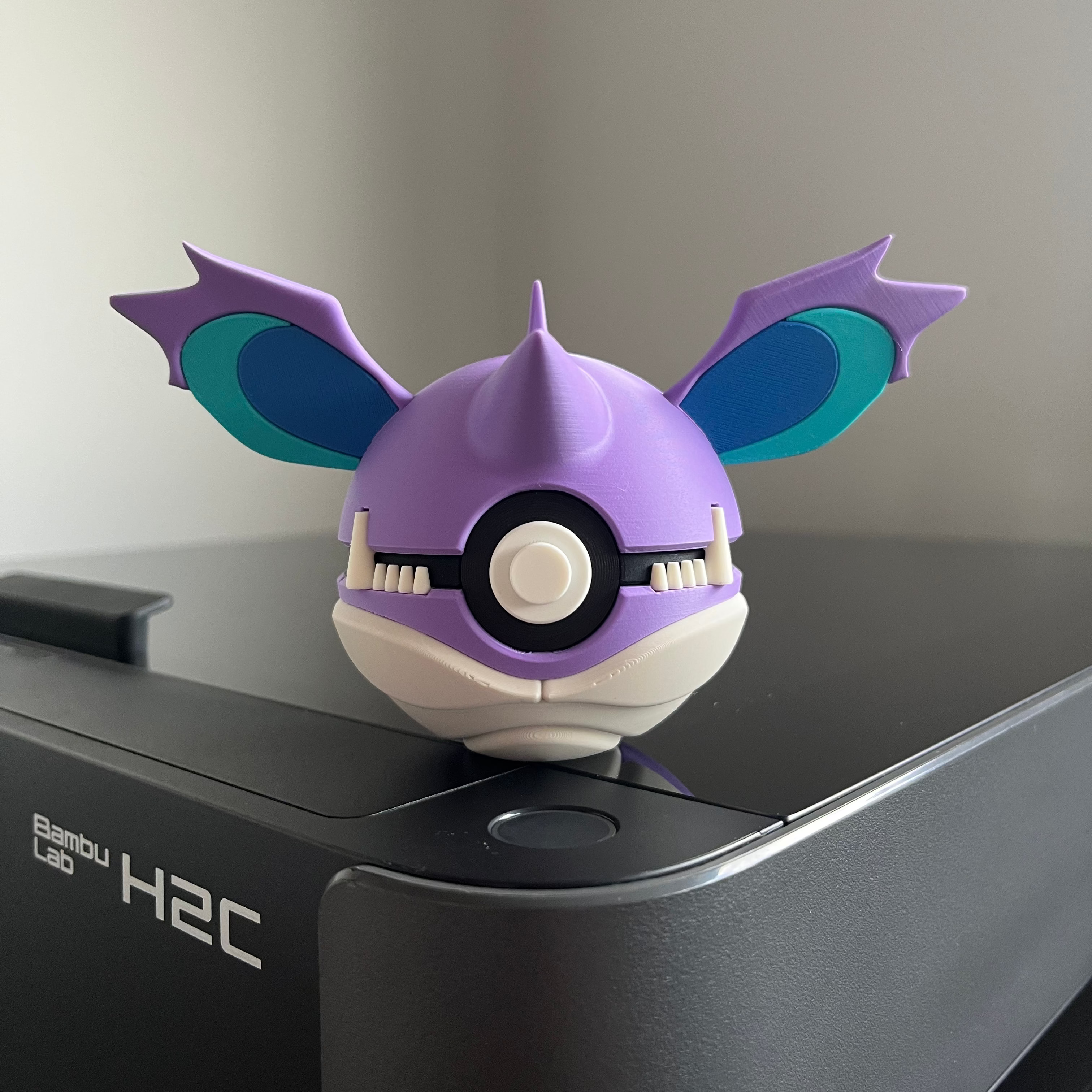 Nidoking Monster Ball