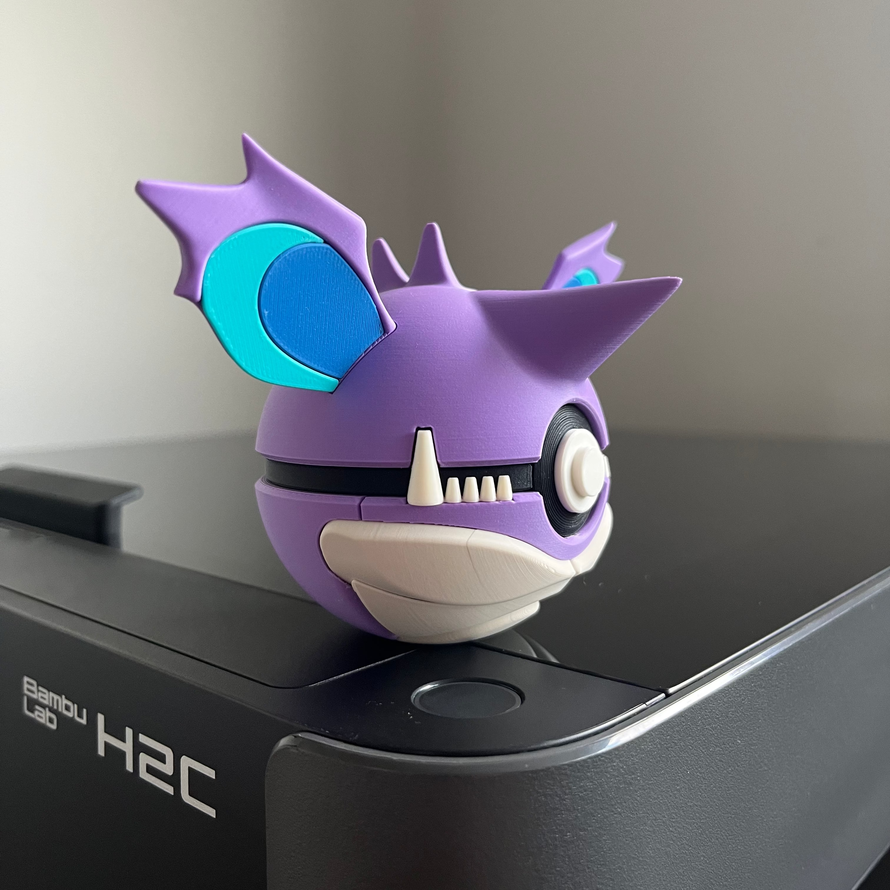 Nidoking Monster Ball