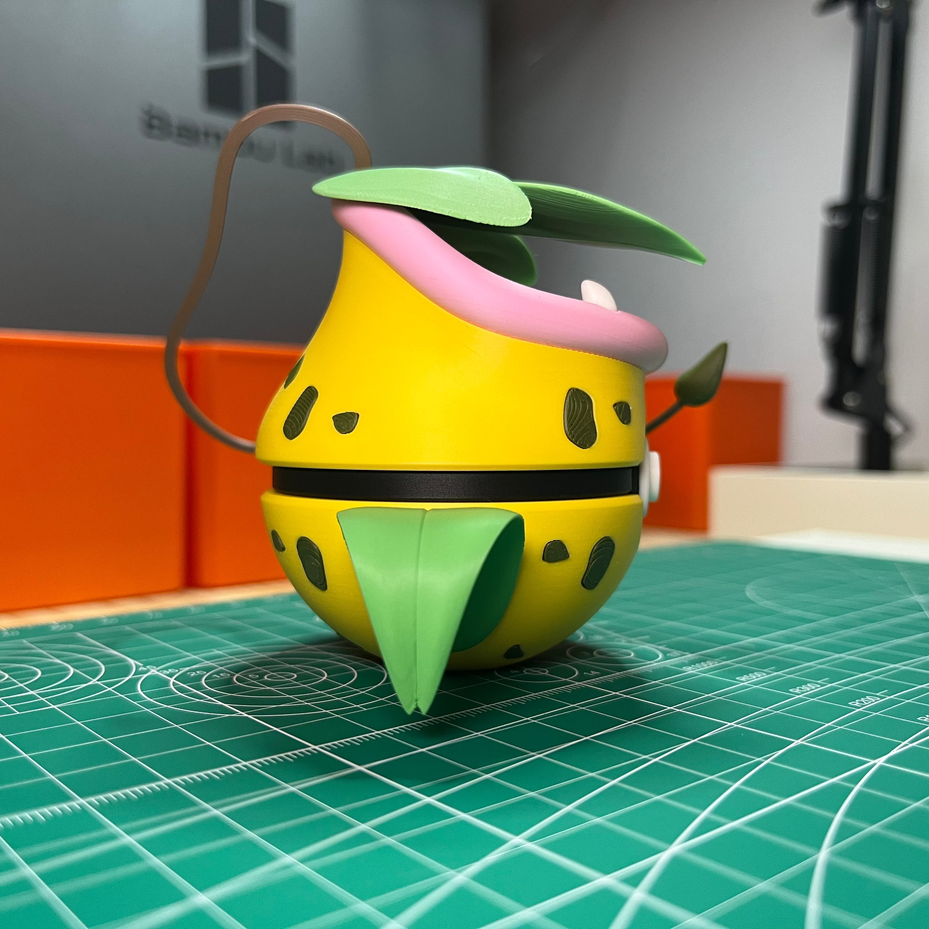 Victreebel Monster Ball