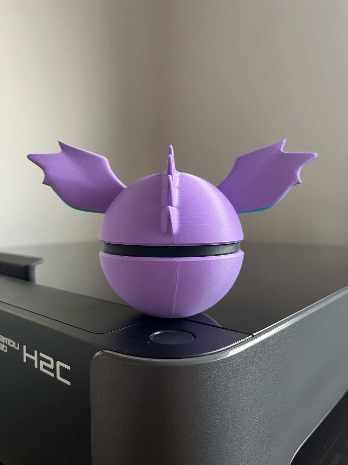 Nidoking Monster Ball, back view