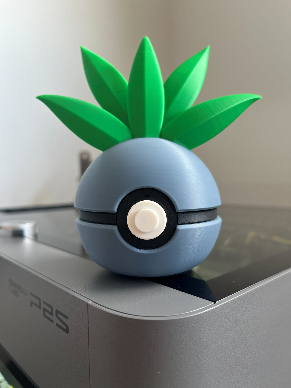 Oddish Monster Ball, front view