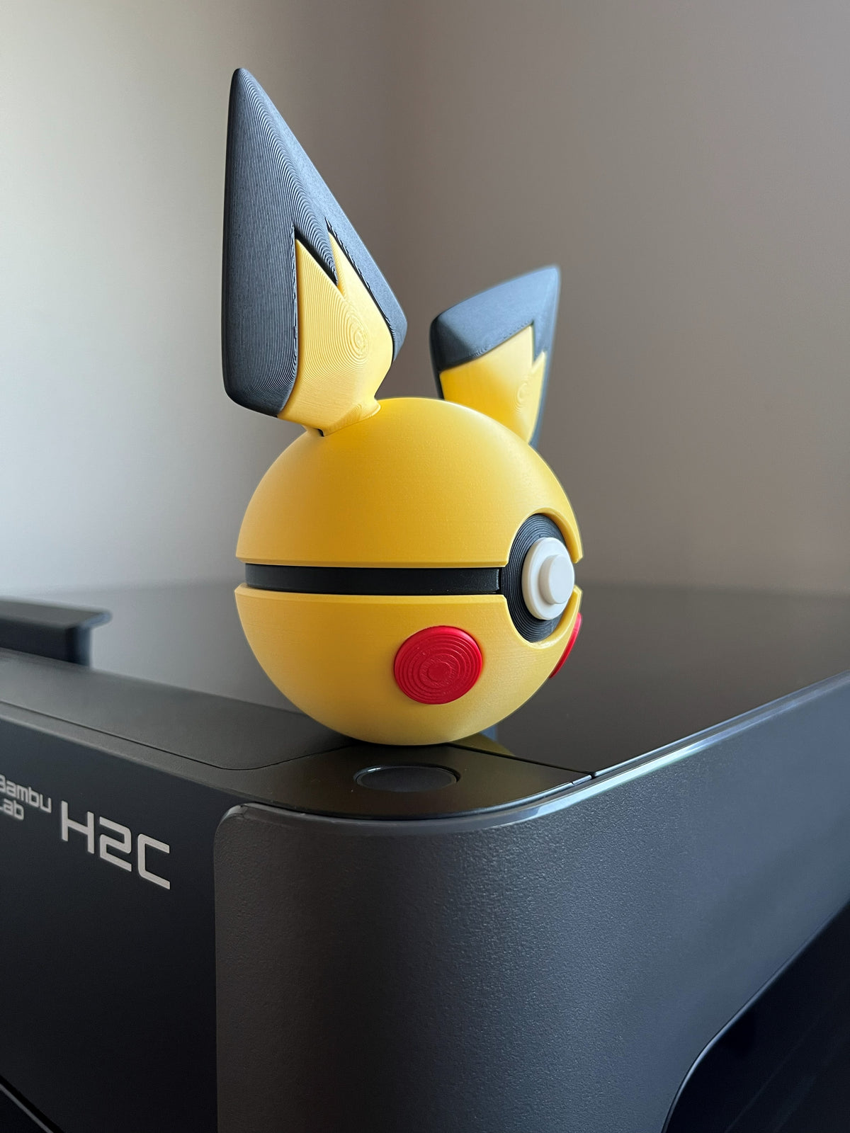 Pichu Monster Ball, side profile