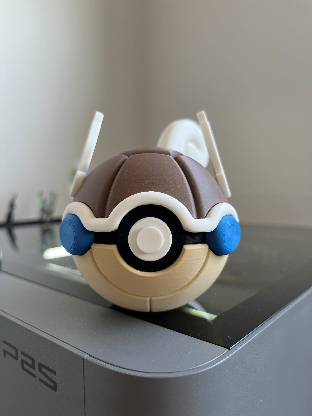 Wartortle Monster Ball, front view