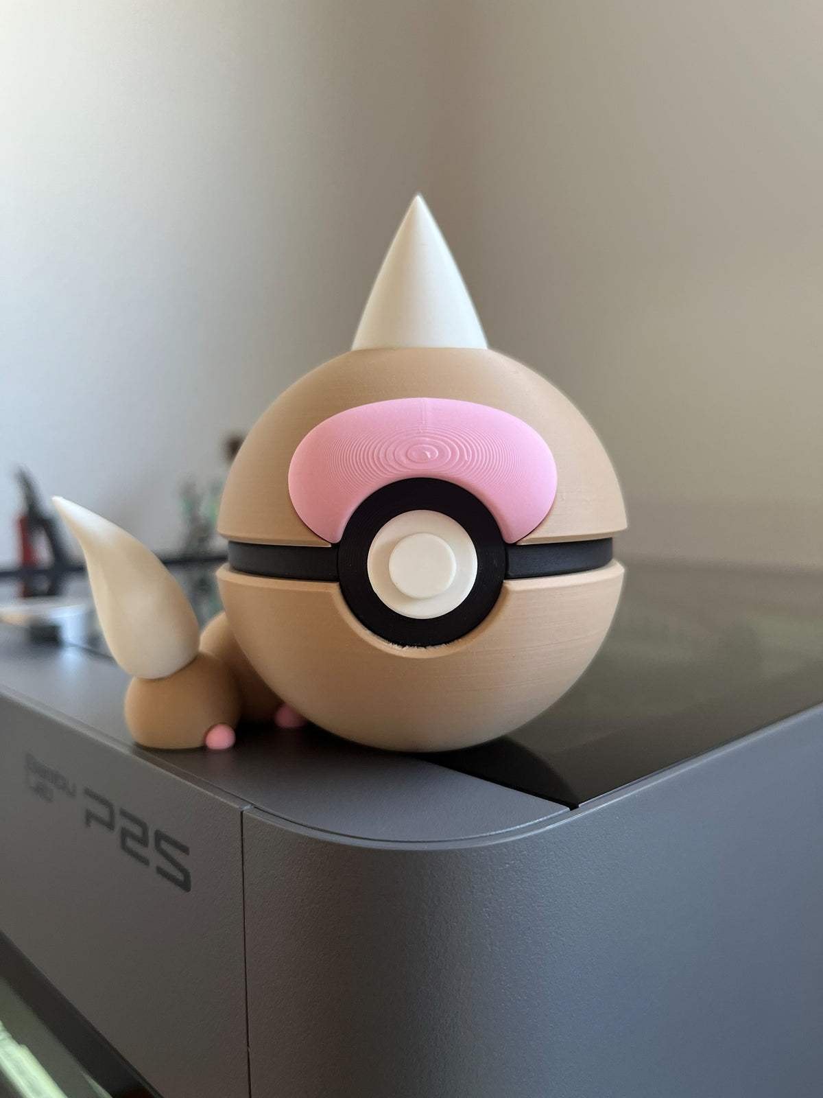 Weedle Monster Ball, front view