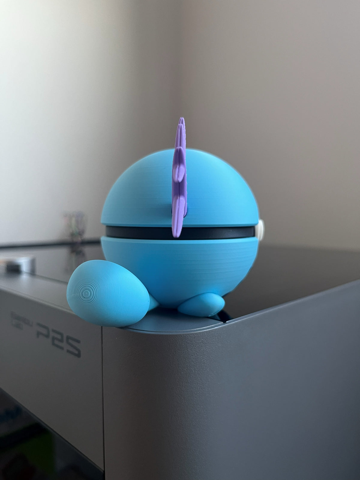 Wooper Monster Ball, right side