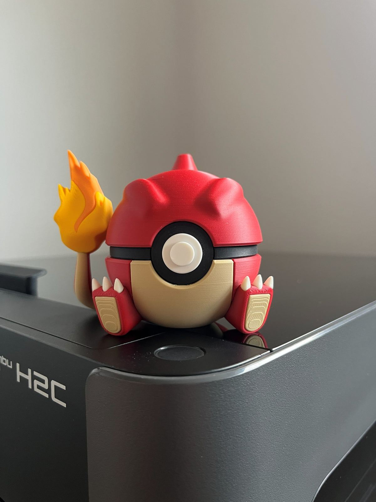 Charmeleon Monster Ball, front view