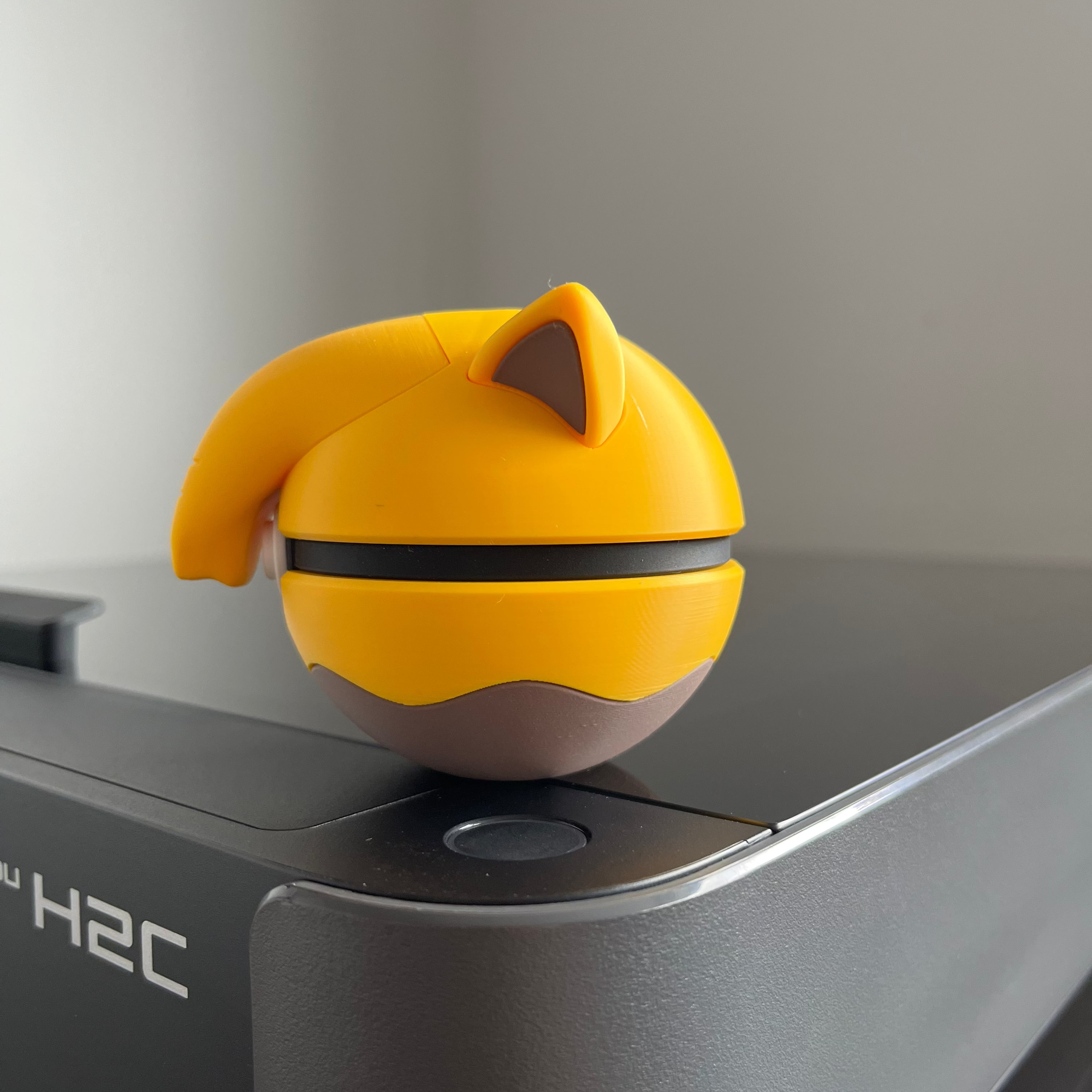 Drowzee Monster Ball, left side