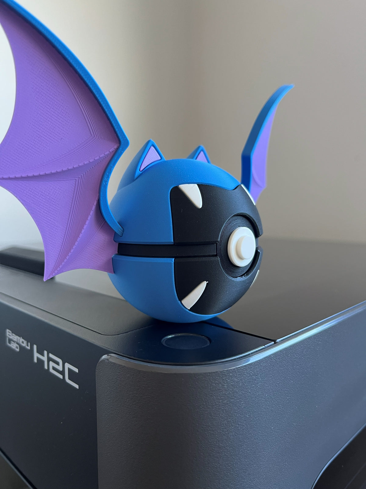 Golbat Monster Ball, side profile