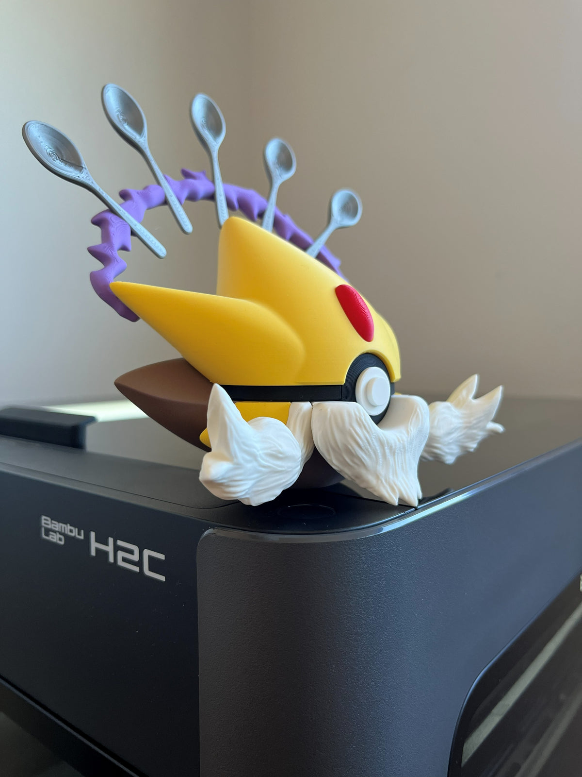 Mega Alakazam Monster Ball, side profile