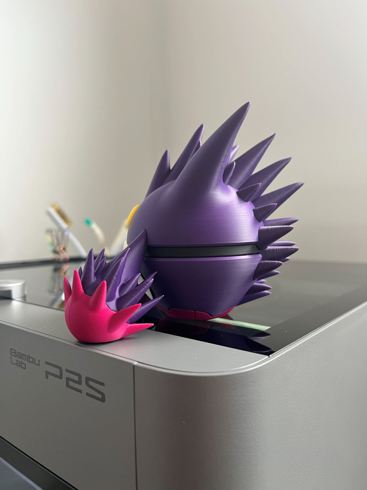 Mega Gengar Monster Ball, left side