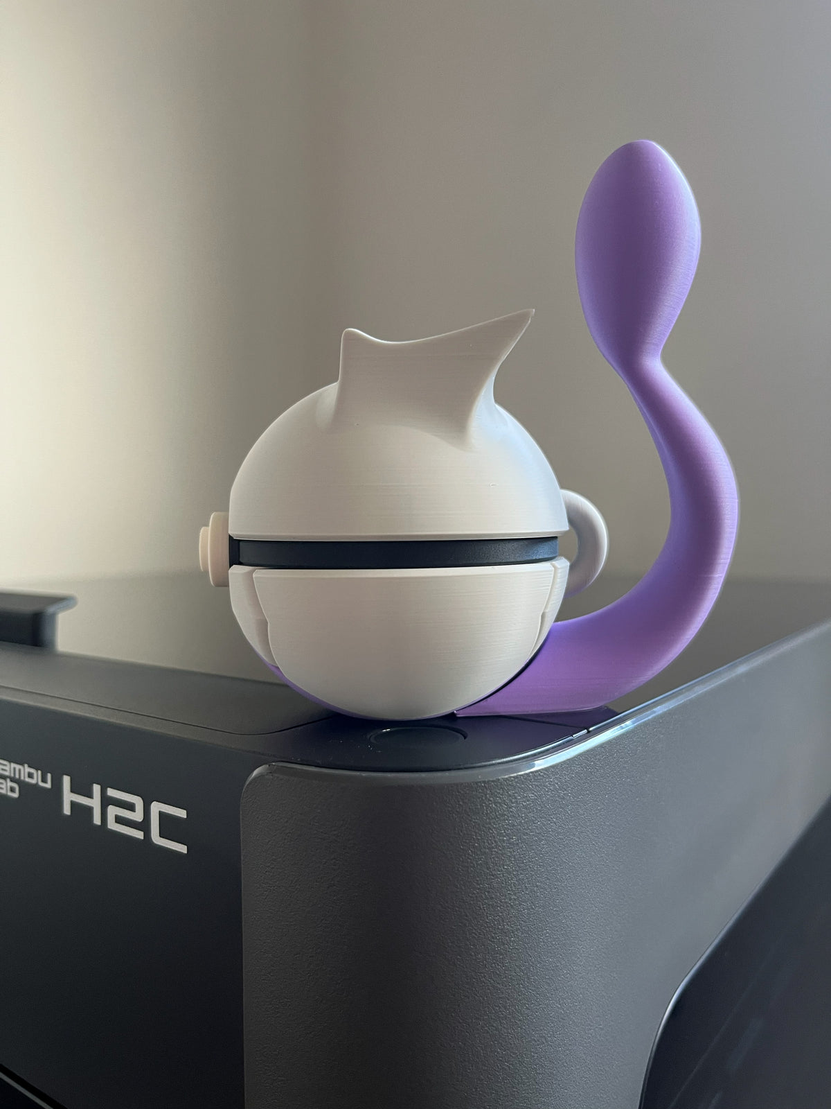 Mewtwo Monster Ball, left side