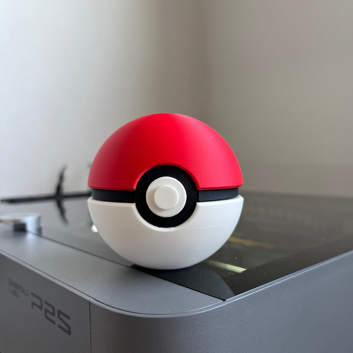Monster Ball, front view