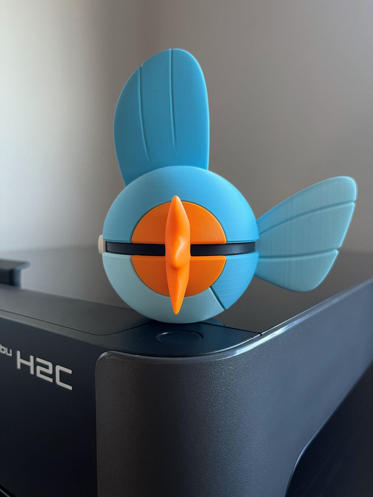 Mudkip Monster Ball, left side