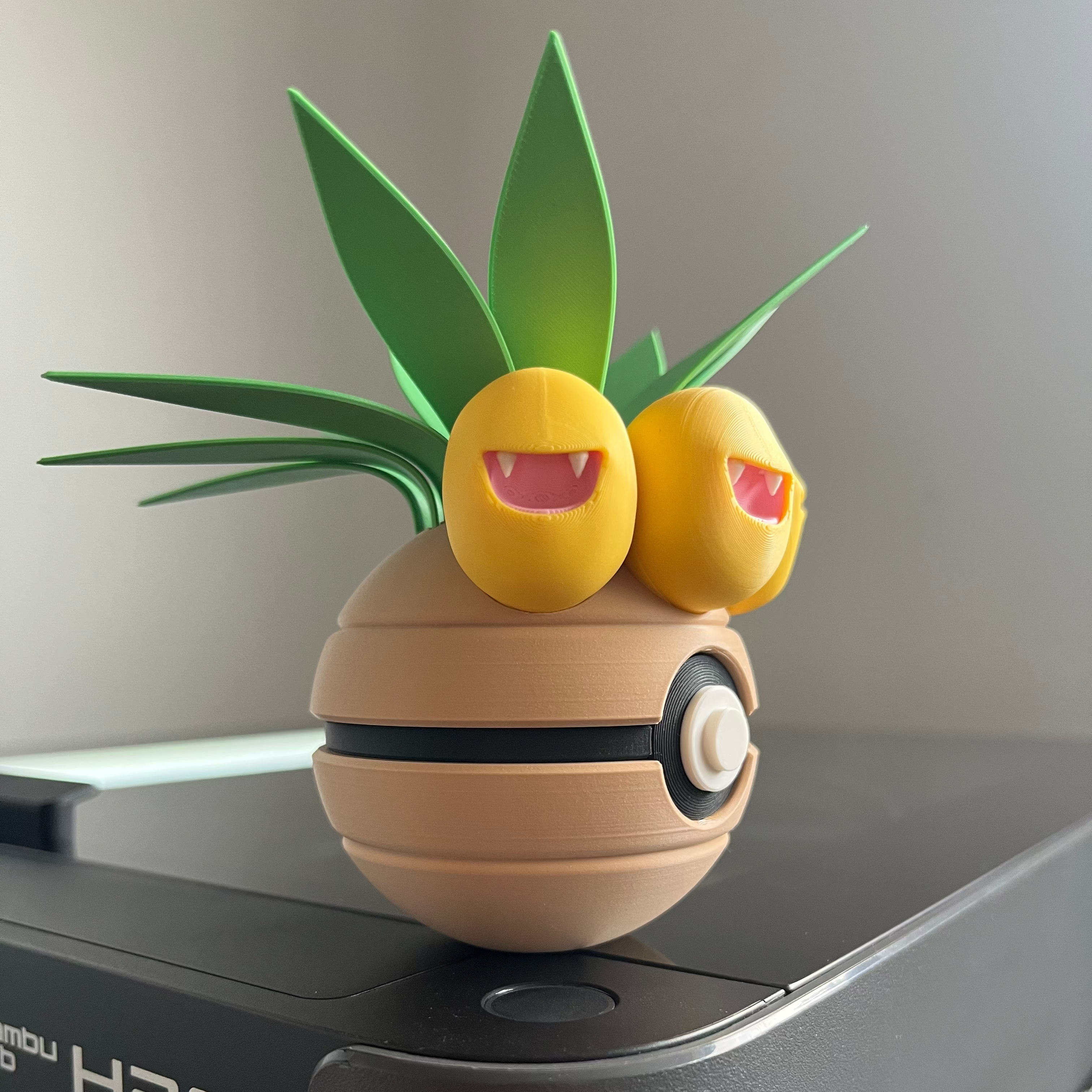Exeggutor Monster Ball