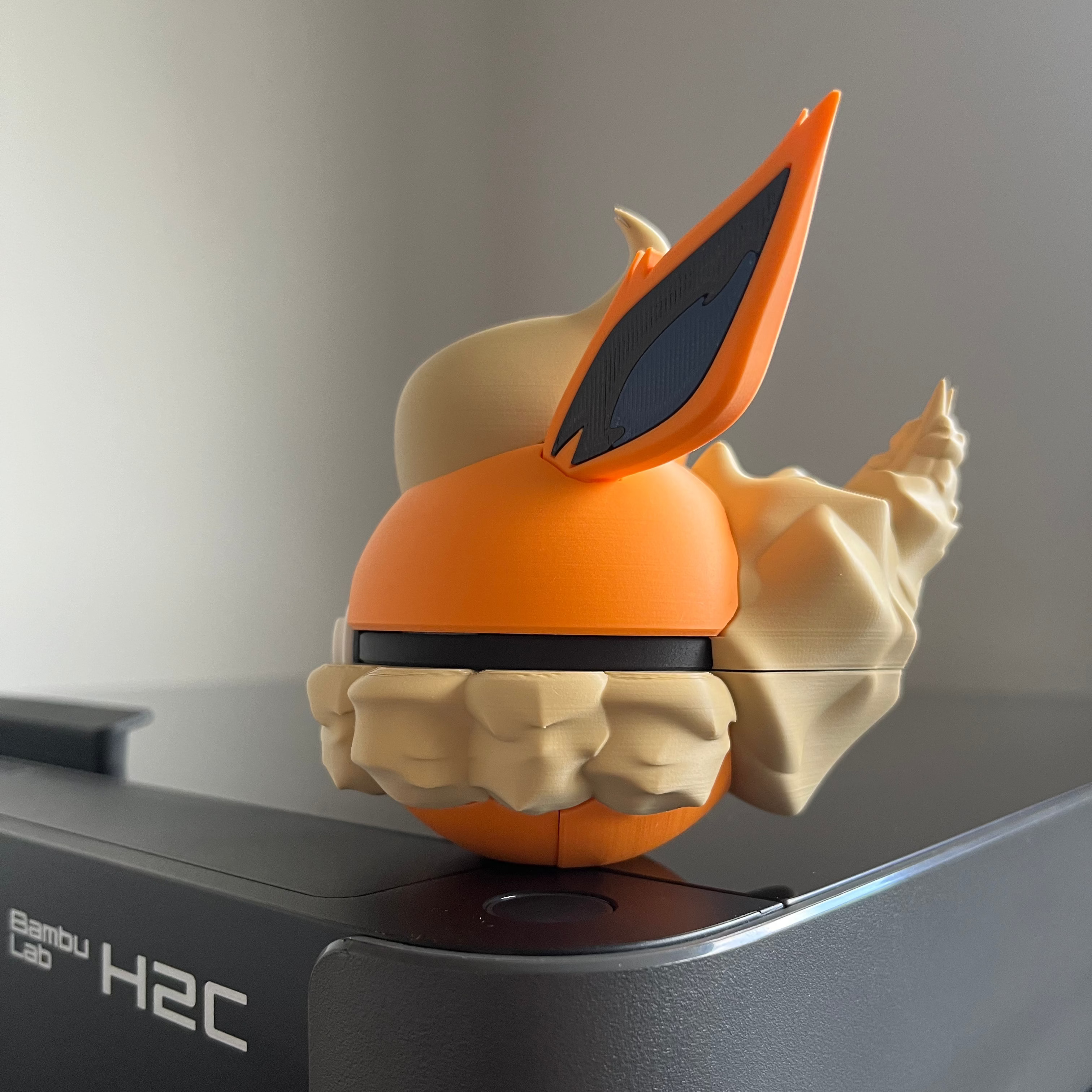 Flareon Monster Ball