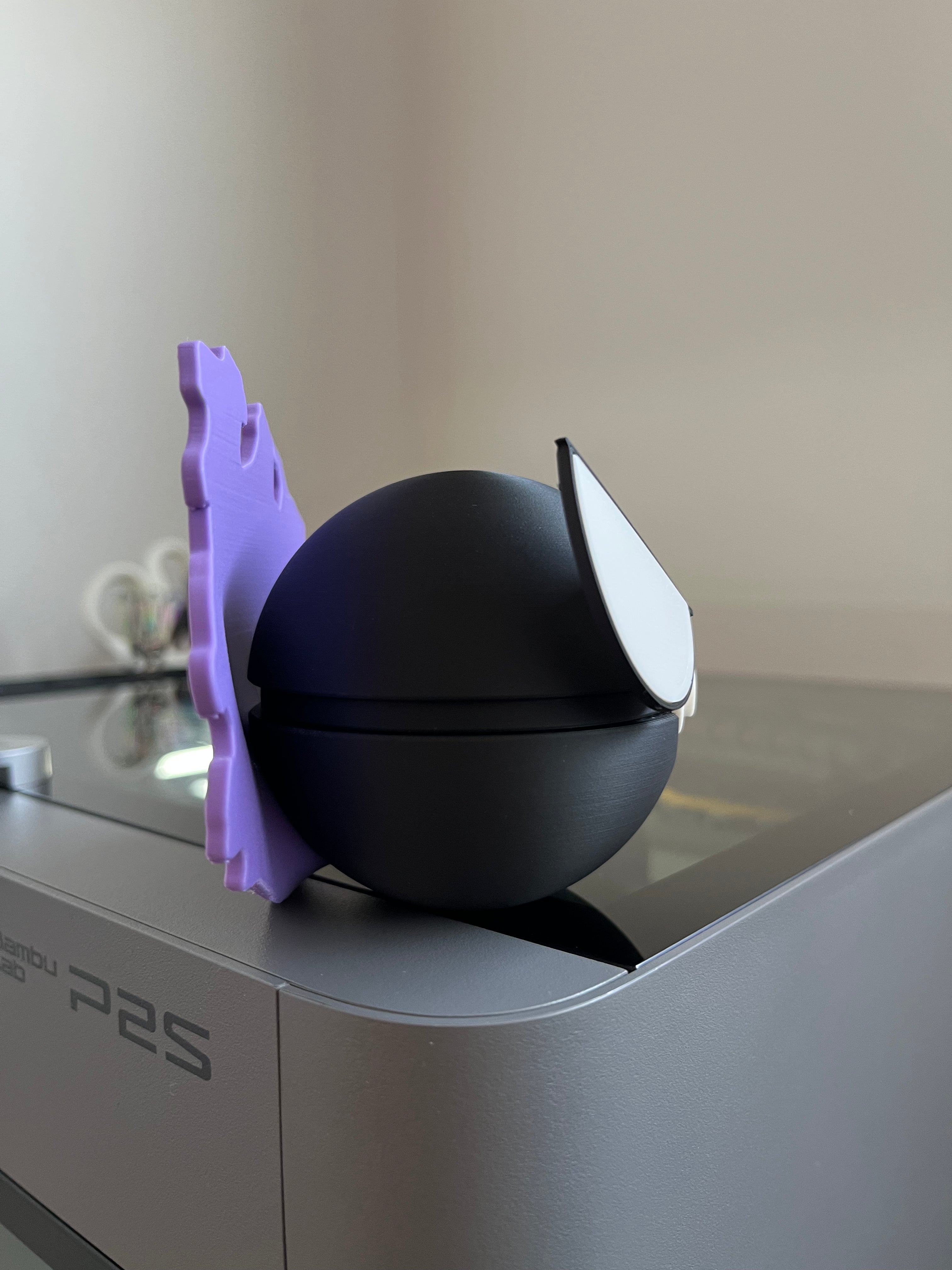 Gastly Monster Ball