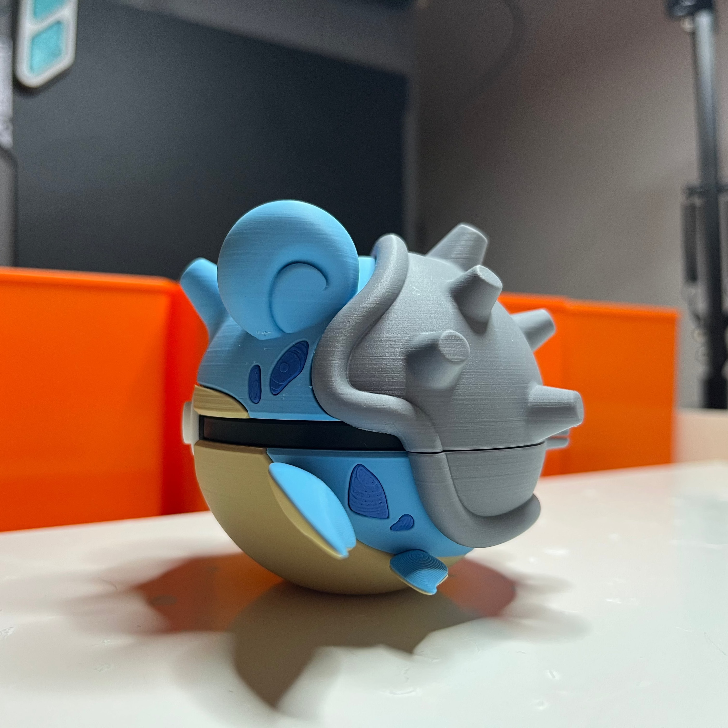 Lapras Monster Ball