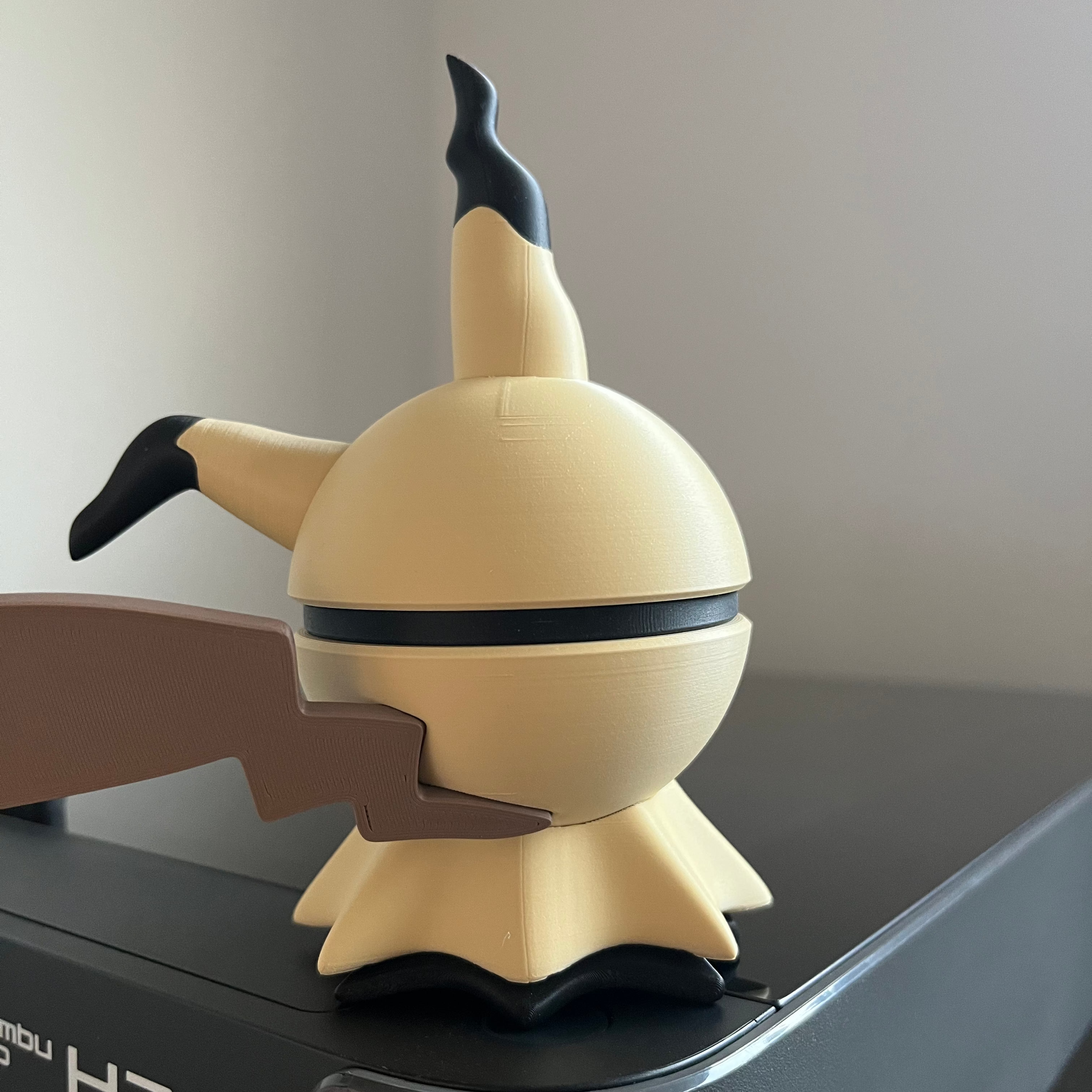 Mimikyu Monster Ball