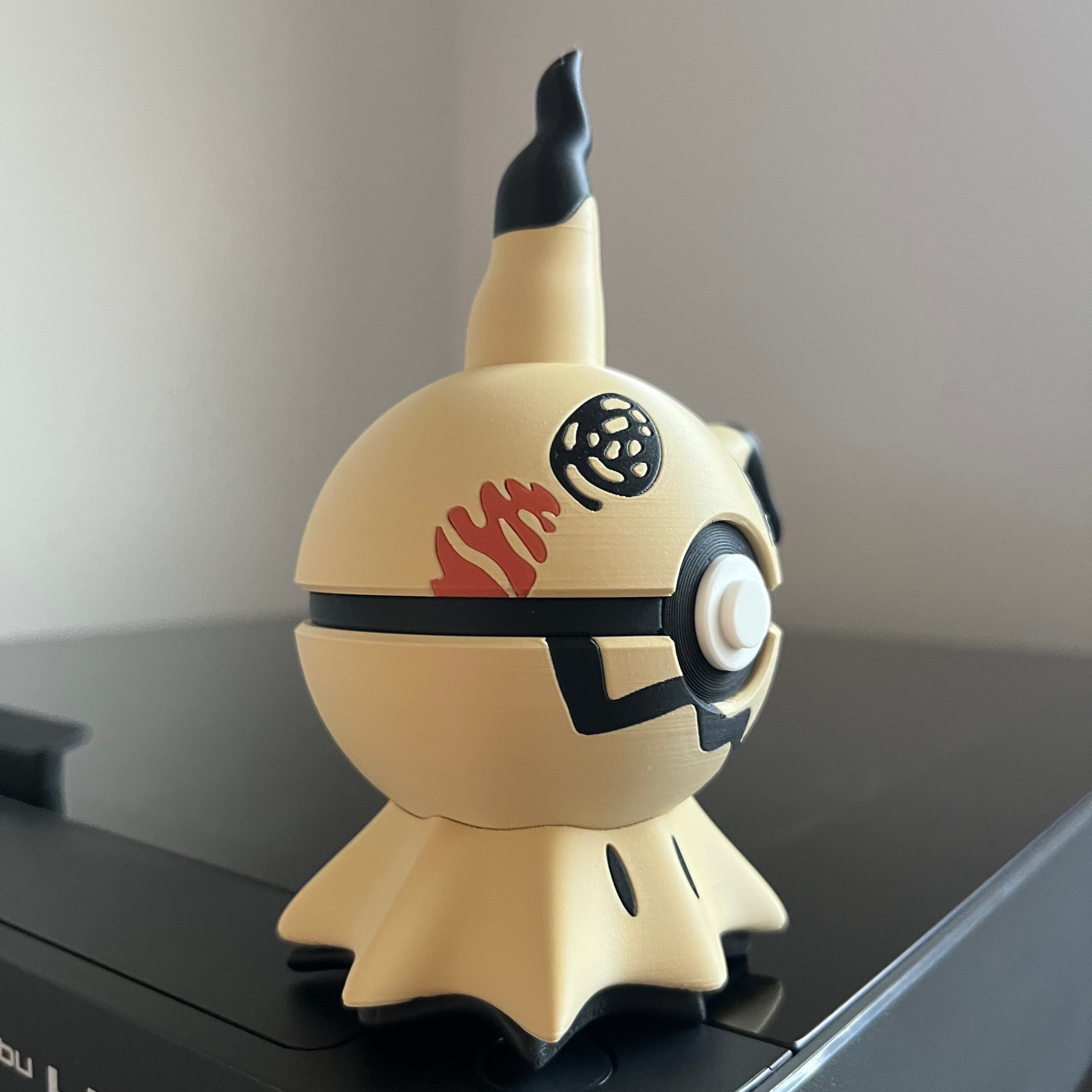 Mimikyu Monster Ball