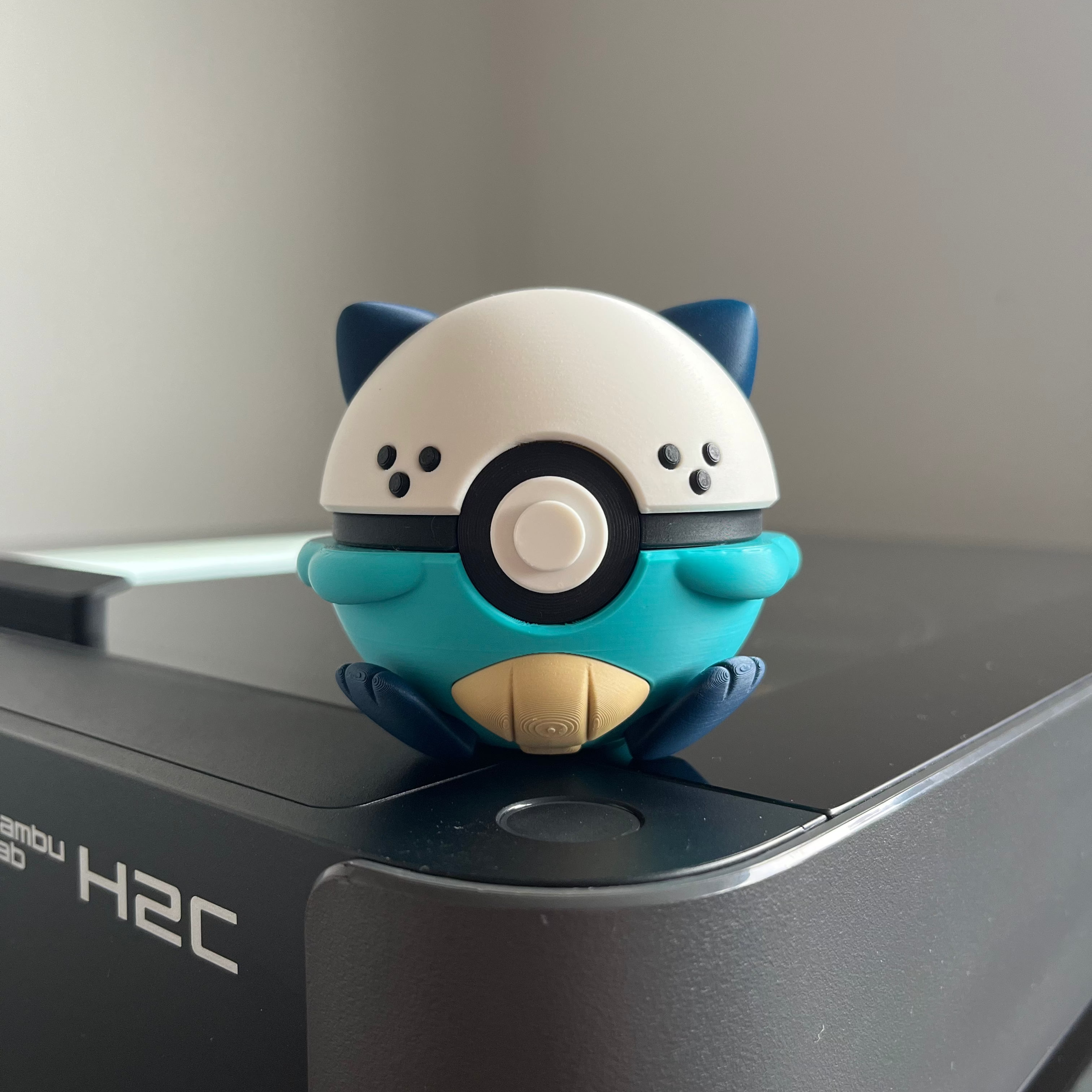 Oshawott Monster Ball
