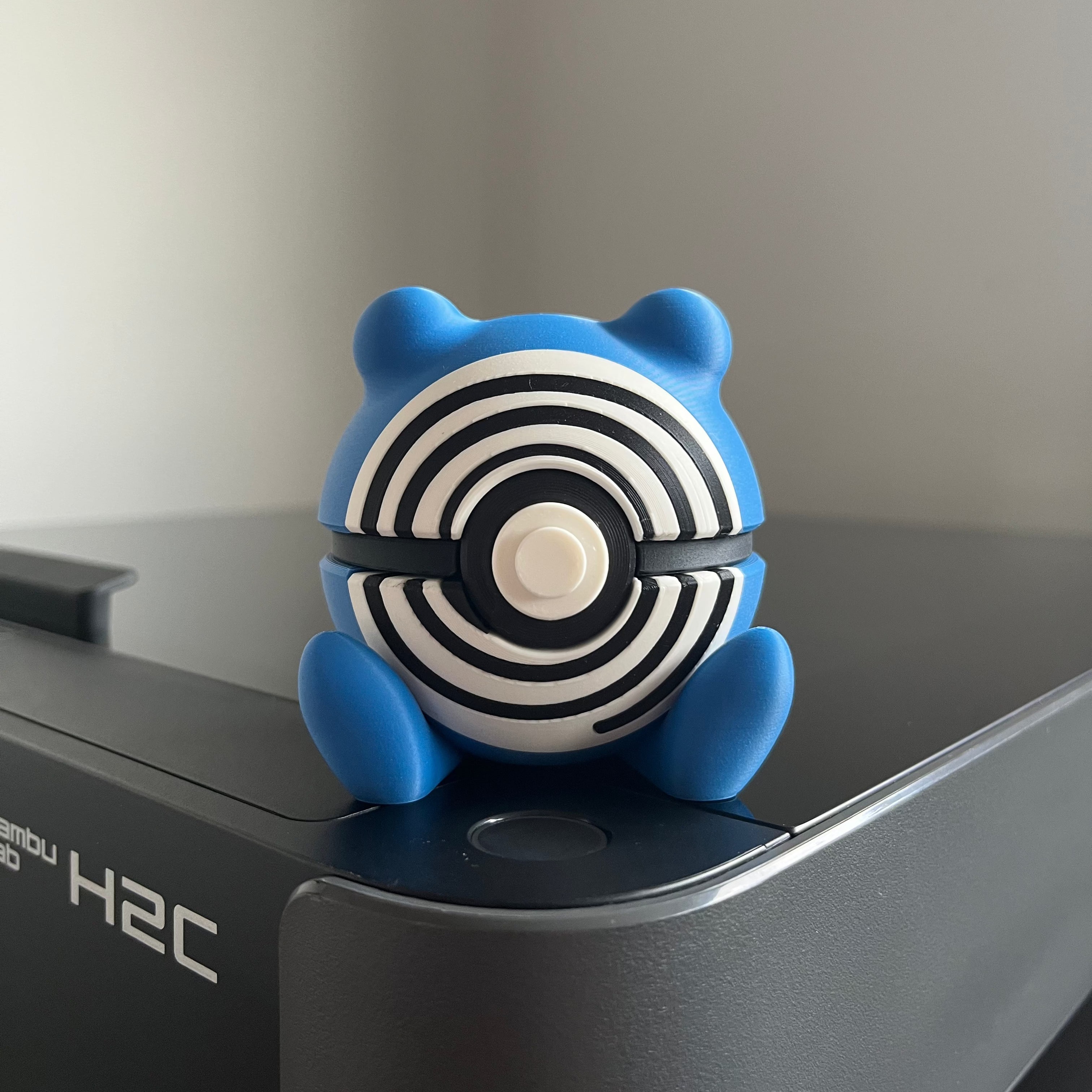Poliwhirl Monster Ball