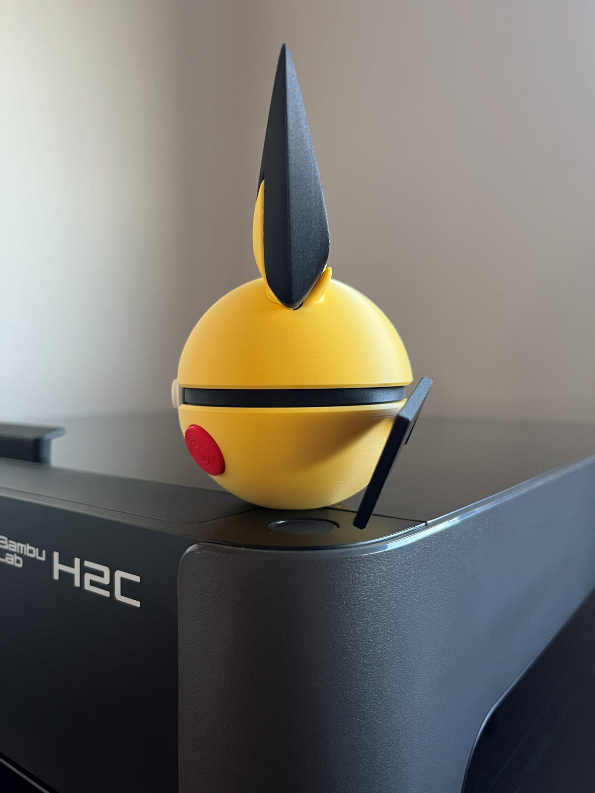 Pichu Monster Ball, left side