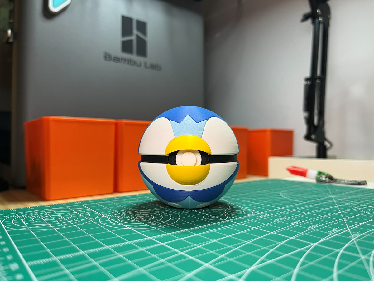 Piplup Monster Ball, front view