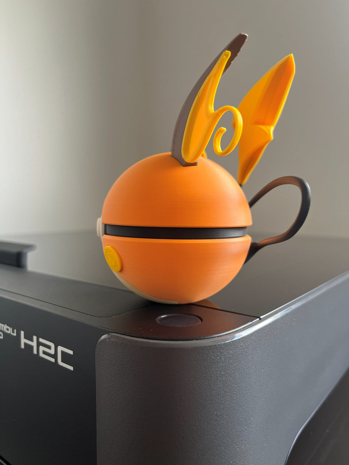 Raichu Monster Ball, left side
