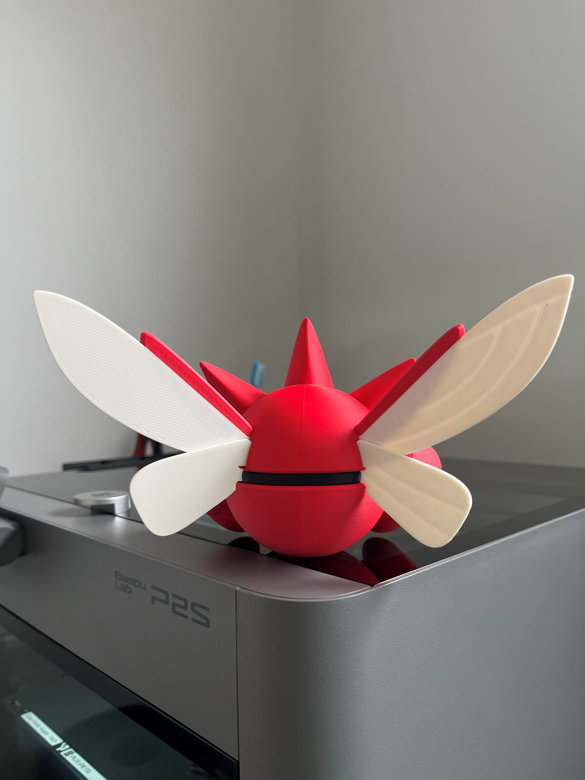 Scizor Monster Ball, back view