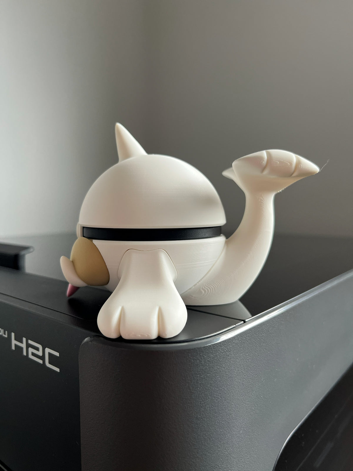 Seel Monster Ball, left side