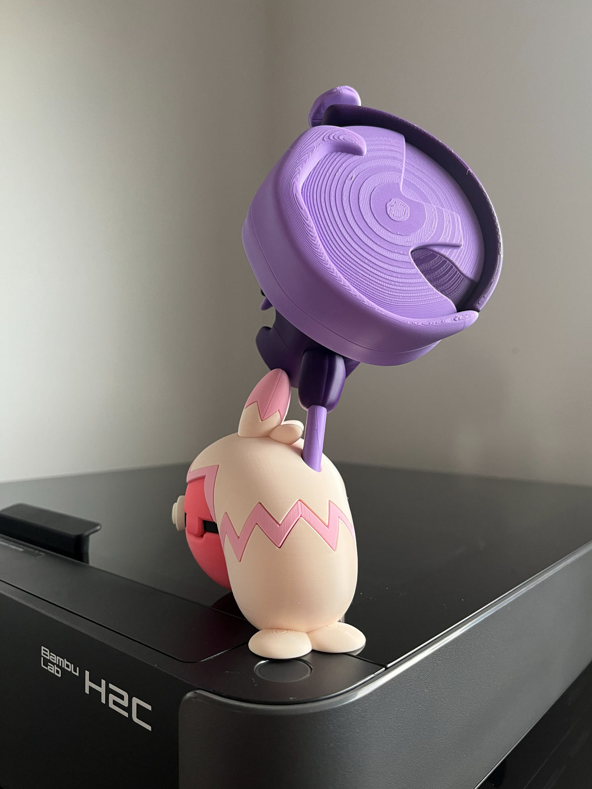 Tinkaton Monster Ball, left side