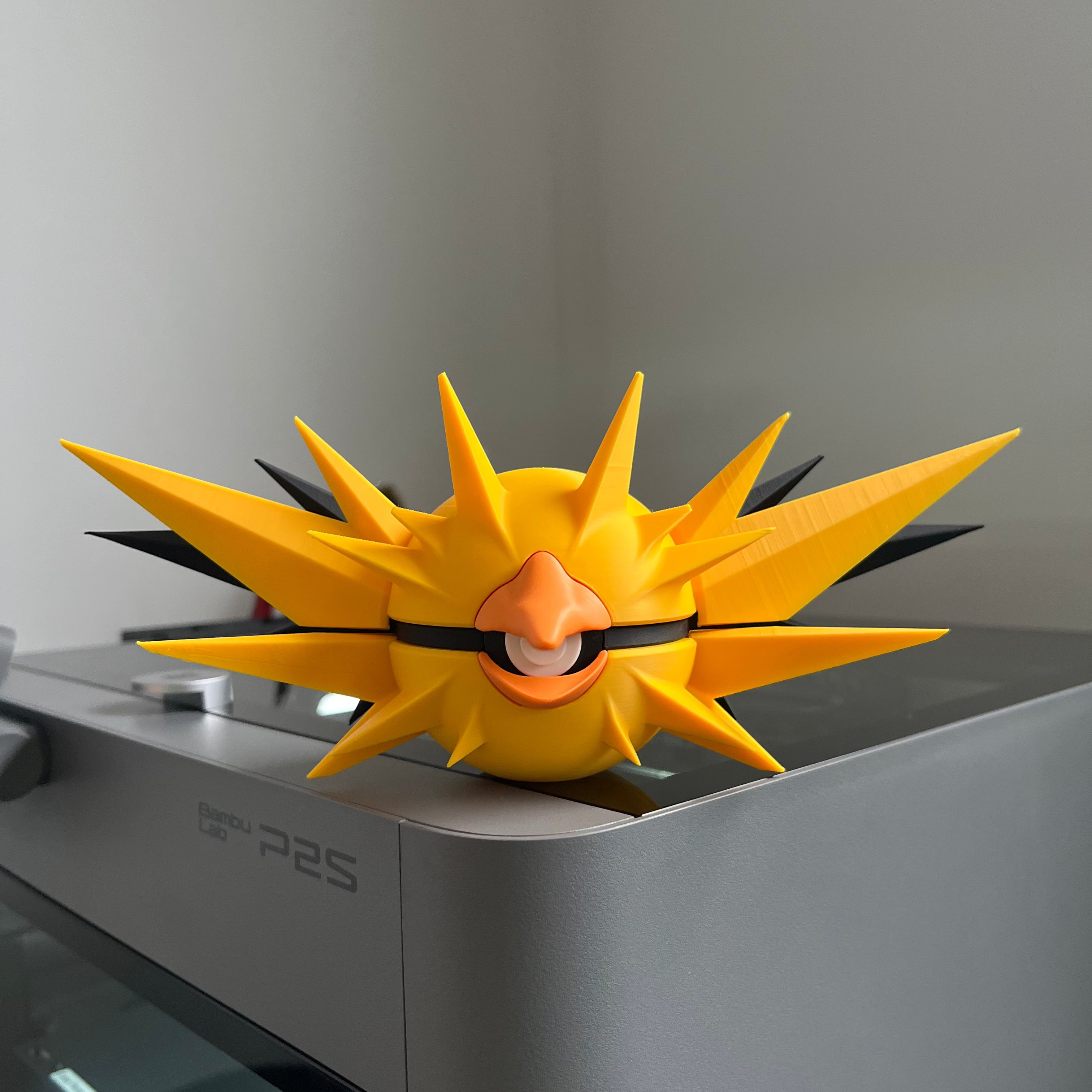 Zapdos Monster Ball, front view