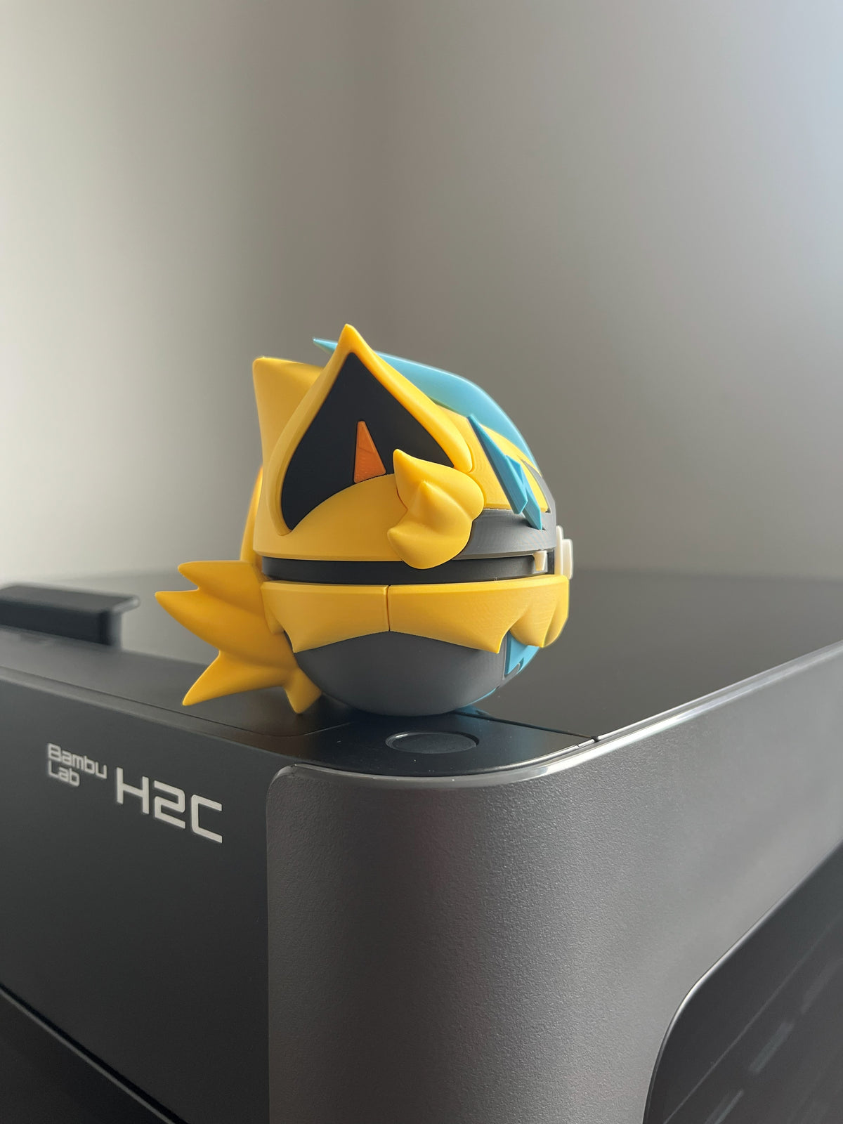 Zeraora Monster Ball, right side